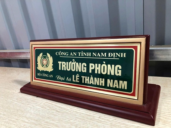bảng chức danh cao cấp