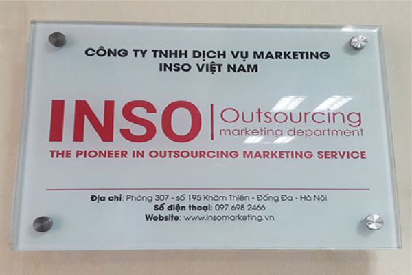 bảng hiệu công ty kính cường lực