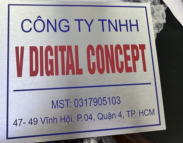 bảng công ty in uv