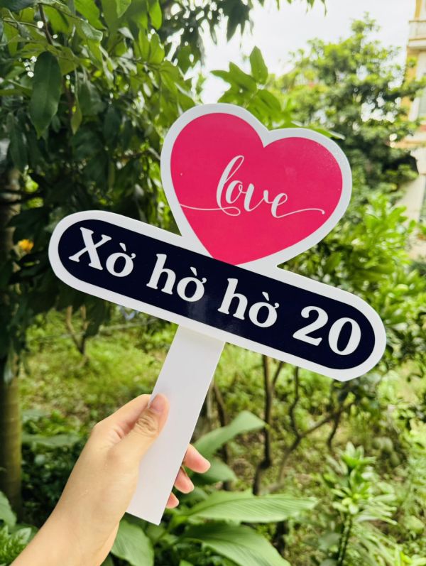 hashtag cầm tay