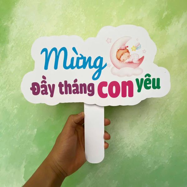 in hashtag quận 4