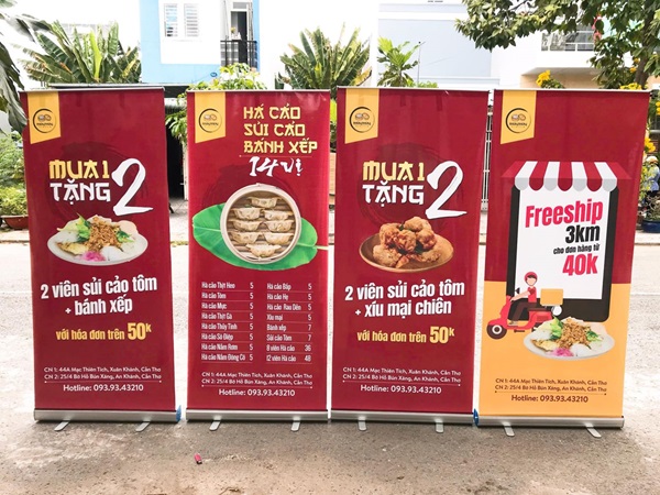standee cuốn nhôm