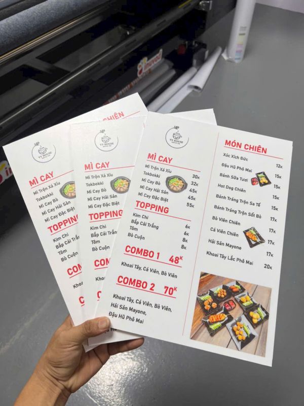 in menu cầm tay tại phú nhuận