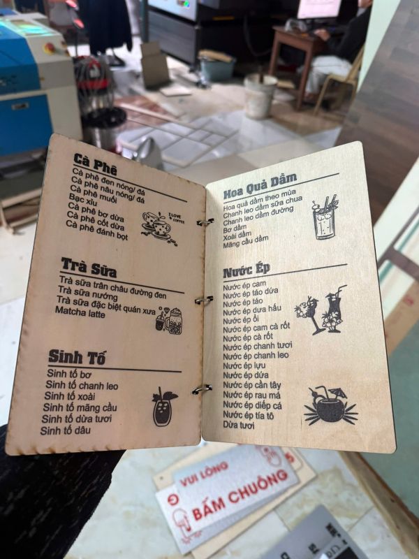 in menu gỗ 