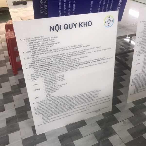 bảng nội quy nhà kho in uv
